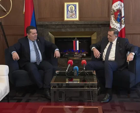 Nenad Stevandić i Milorad Dodik (Foto: ATV)