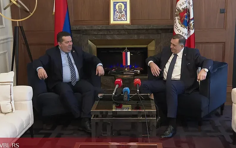 Nenad Stevandić i Milorad Dodik (Foto: ATV)