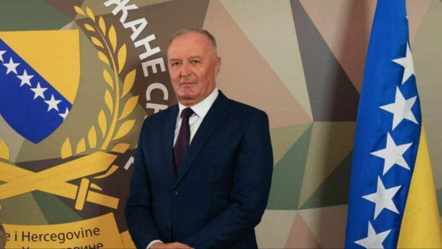 Zukan Helez. Facebook