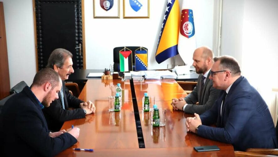 Foto: Služba za protokol i press KS