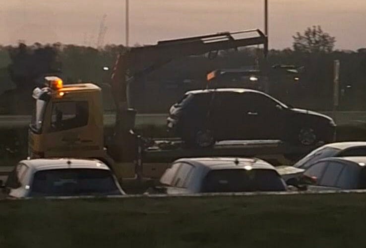 Oštećeni automobil na depou Policije Brčko distrikta Bosne i Hercegovine. Foto: Čitalac