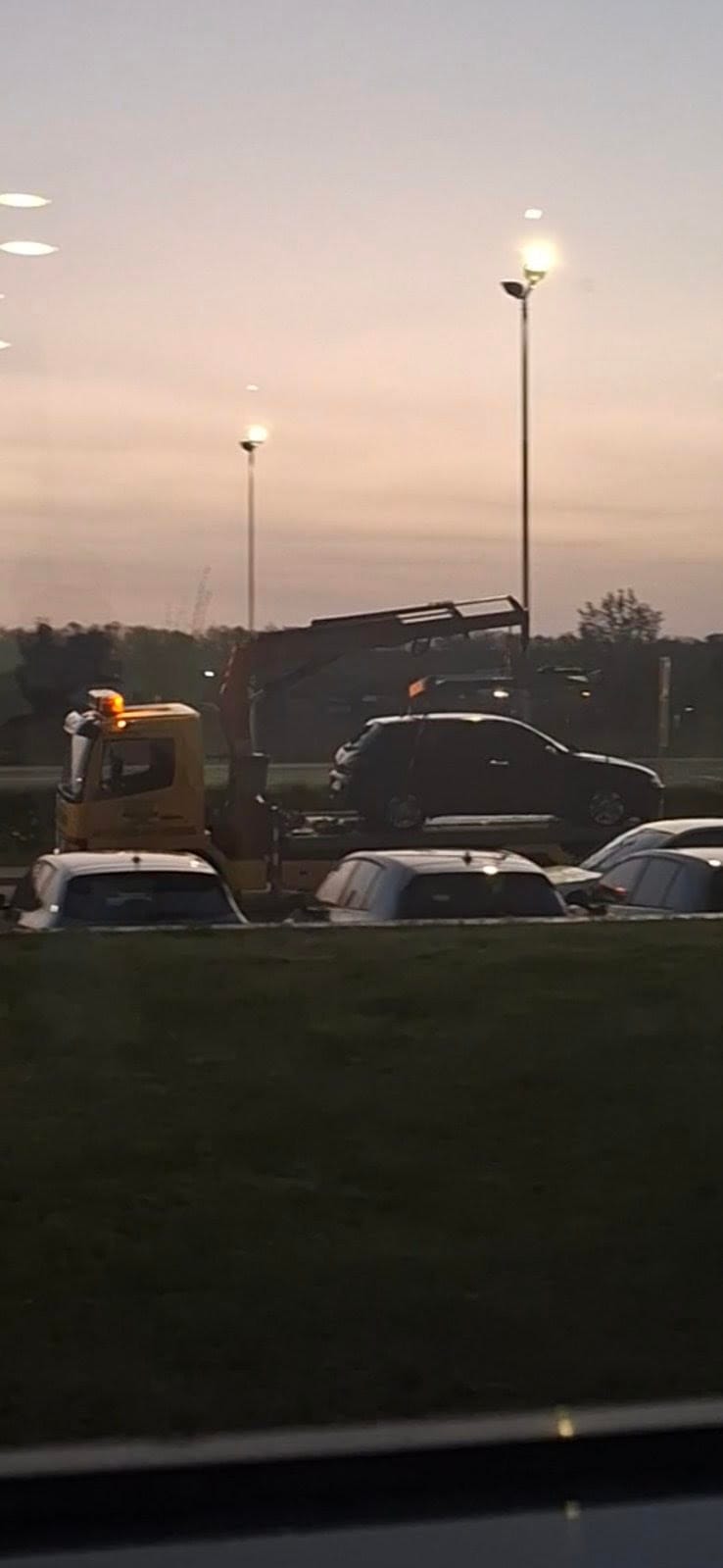 Oštećeni automobil na depou Policije Brčko distrikta Bosne i Hercegovine. Foto: Čitalac