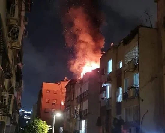 Požar u zgradi u Holonu (Foto: Mreža X)