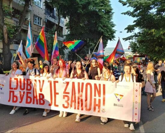 Bh. povorka ponosa. Avaz